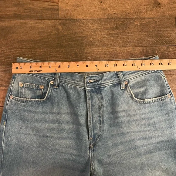 Free People We the Free Maggie Straight Leg Distressed Jeans Size 29 - Picture 8 of 11